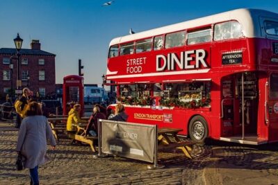 Liverpool’s Best Craft Drinks & Pub Food With A Local: Private & Personalized