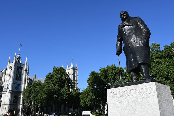 London 30 Top Sights with Fun Local Guide - Buckingham Palace and the Royal Mall: where the day sets its tone