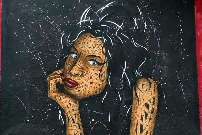 London - Amy Winehouse Camden Walking Tour - Getting oriented in Camden: start at the Roundhouse area