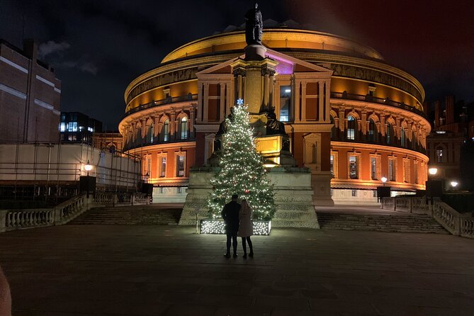 London Bespoke Black Cab Christmas Lights & Sights Private Tour - Guides Matter: Paul and Graham’s Local Context