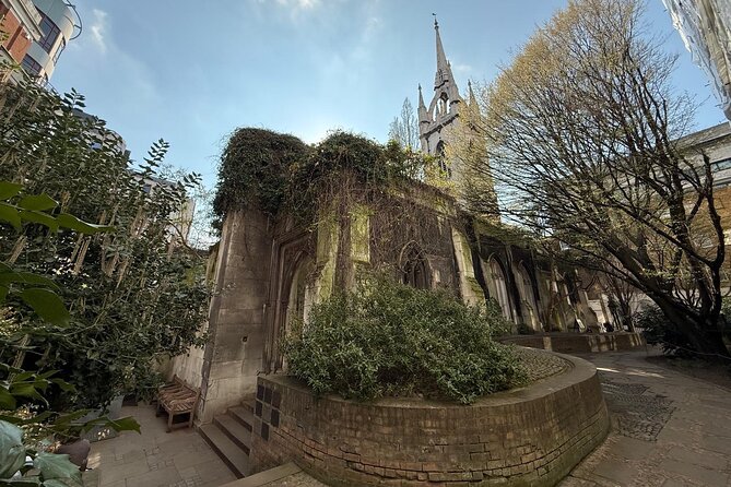 London Blitz Walking Tour: Explore City of London Wartime History - Stop 5: All Hallows by the Tower, refuge during the air raids
