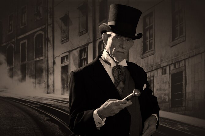 London Bridge Ghost Walking Tour - London Bridge after dark, and why this area works at night