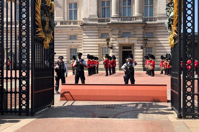 London: Buckingham Palace & Big Ben (& Westminster Abbey entry) - Quick Highlights You Get in This Westminster-Focused Walk