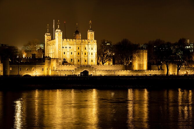 London By Night Black Taxi Tour - The route in 4 hours: Buckingham Palace, Tower, Big Ben, and more