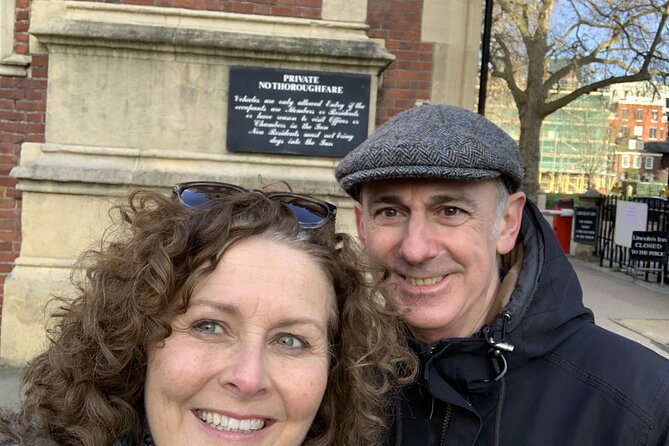 London Charles Dickens Puzzle Questo and Self-Guided Tour - Stop 9 to 11: St Peter of all Nations, the Royal College of Surgeons, and St Dunstan-in-the-West