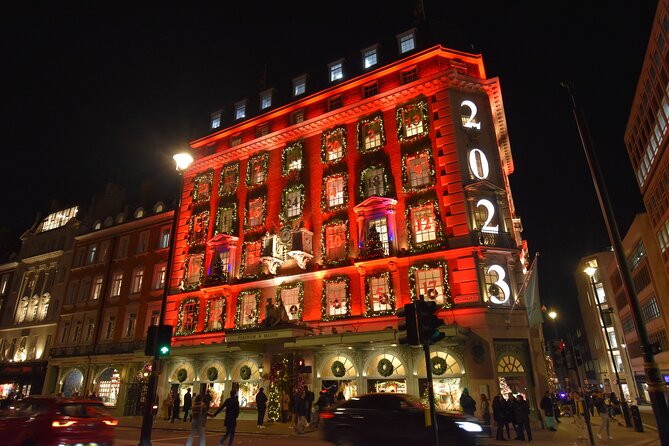 London Christmas Lights Private Walking Tour - Meeting at the Royal Opera House, ending at Piccadilly Circus