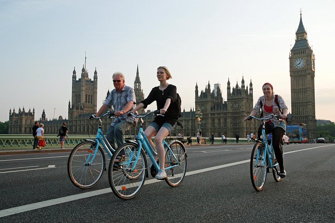 London Classic Landmarks Bike Tour with Local Guide - The Pace and Ride Feel: Not Strenuous, But Still City Cycling
