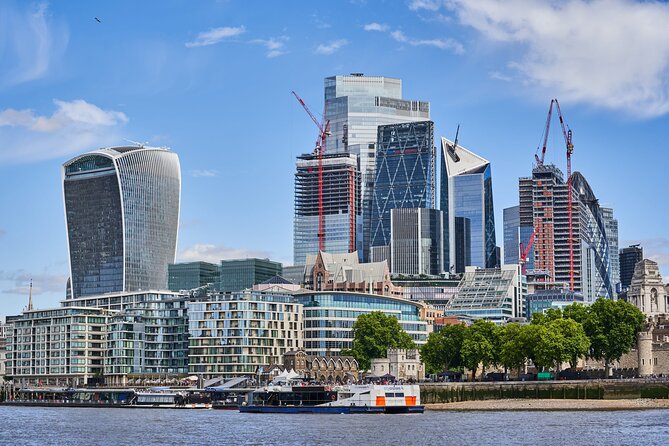London Creative Photography Tour - Millennium Bridge and Optional Southwark Views: More Icons if Time Allows