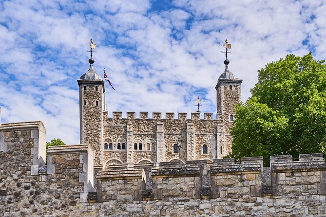 London Creative Photography Tour - Why Guide Jesus Changes the Whole Vibe
