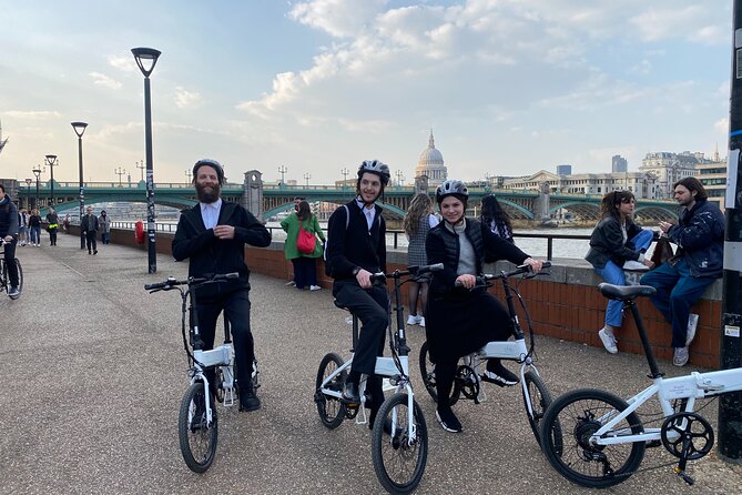 London E-Bike tour & Borough market - Starting at Blackfriars, Hitting Westminster Abbey and the Parliament Area