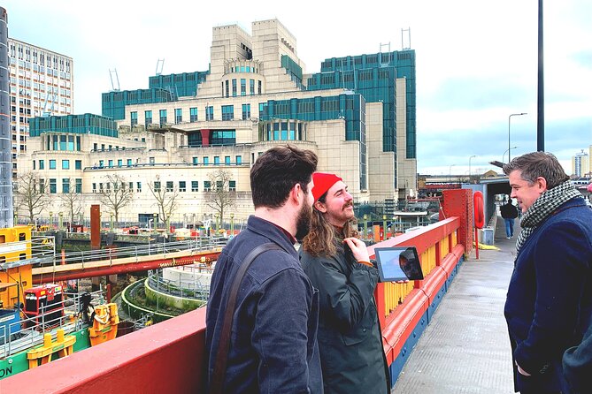 London Espionage, James Bond and Spies Walking Tour - A 2-hour Bond and spy tour that moves fast, in a good way