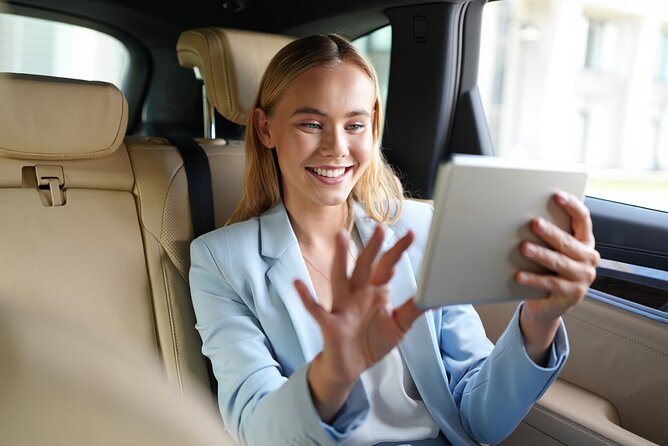 London Gatwick Airport LGW to Heathrow LHR Private Transfer - Heathrow drop-off: getting to the right entrance