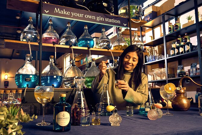 London: Gin Lab - Make your own gin - Botanical Sampling: Where the Workshop Turns Into a Real Experiment