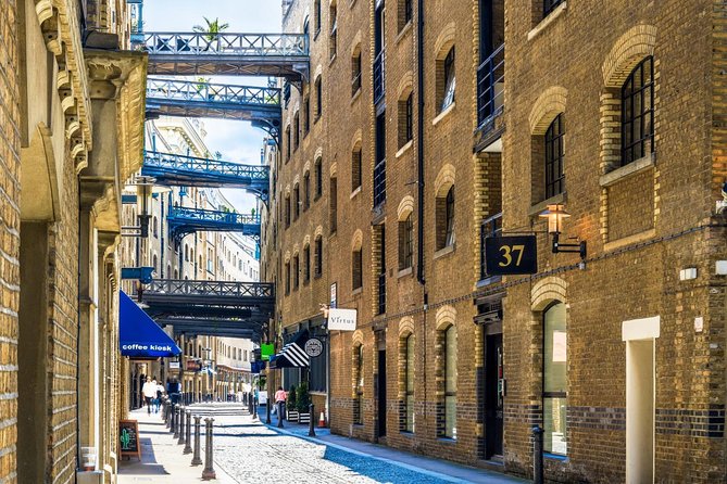 London Gin Safari: A Spirited, Juniper-Fuelled Jaunt - London Gin Safari in 3.5 Hours: What Makes It Click