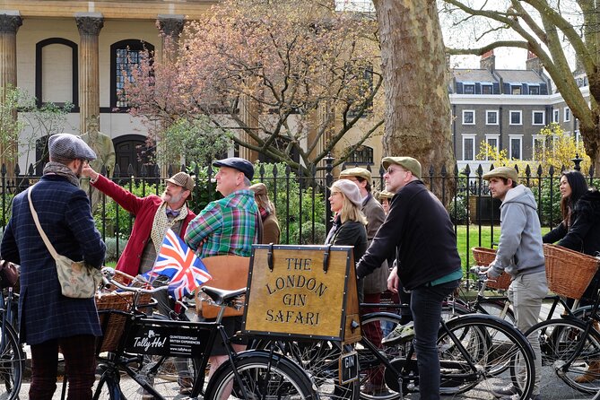 London Gin Safari: A Spirited, Juniper-Fuelled Jaunt - The Graffiti Zone Stop and the Spray Paint Moment