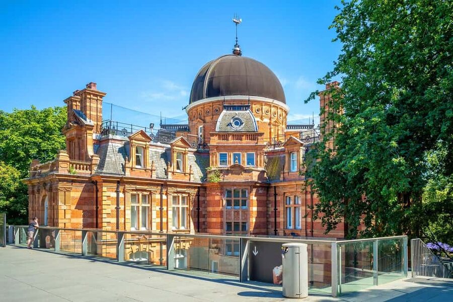 London: Greenwich,Cambridge Chinese Day Tour with Lunch - Royal Observatory Greenwich and the Prime Meridian moment