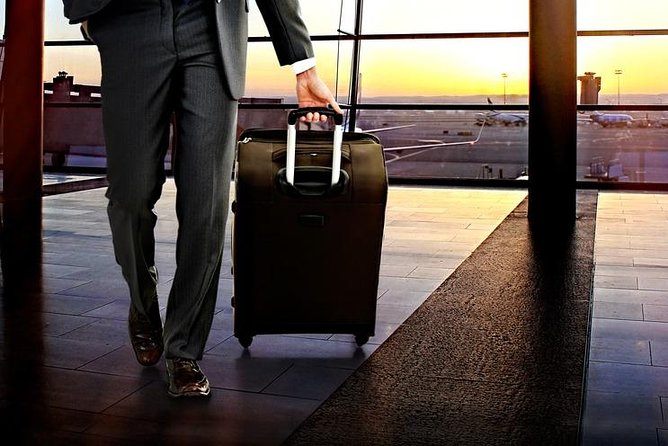 London Heathrow Airport Transfer - Pre-trip communication you can use, not just read