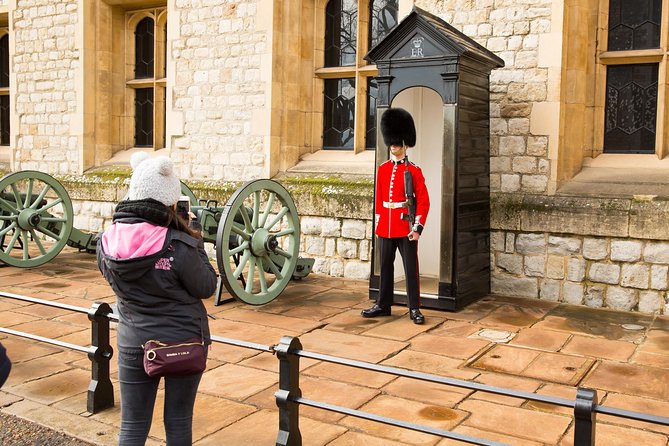 London In One Day Tour with River Cruise & London Eye Option - St. Paul’s Cathedral with fast-track entry: the dome and Wren story you actually remember