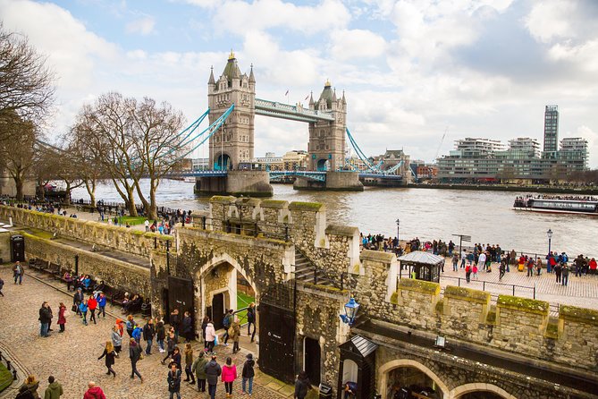 London In One Day Tour with River Cruise & London Eye Option - London Eye option at about 6:30pm: timed views with one-time entry