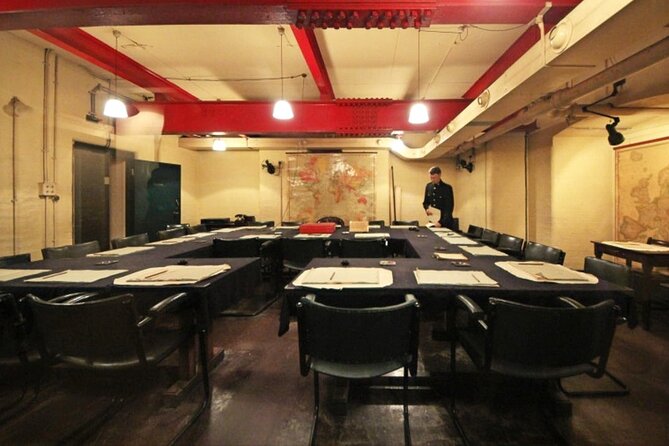 London in WW2 Walking Tour with Churchill War Rooms Visit - Westminster Abbey and Whitehall memorial time