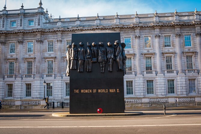 London in WW2 Walking Tour with Churchill War Rooms Visit - Where you start and how the group keeps moving