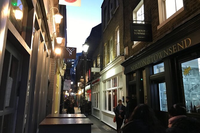 London - Jack the Ripper Small Group Tour - The Route: Six Stops, Six Moments of the Case