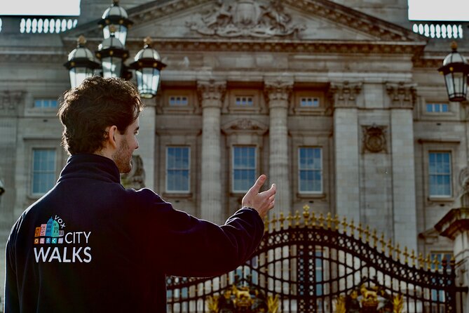 London: Landmarks Walking Tour - A two-hour overview that fixes your bearings
