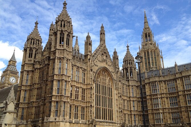 London Layover - Private Tour from Heathrow Airport - Heathrow to central London, and why private beats public