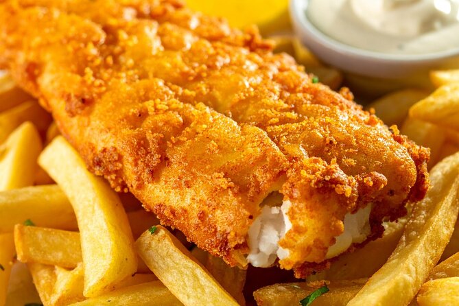 London: London Food Tour of Soho & Covent Garden - The classics: fish and chips, scotch egg, and a tour-only pub offer