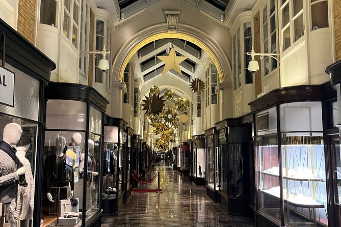 London Magical Christmas Walking Tour with Guide - Winter Wonderland and Covent Garden Lights: What You Get for Extra Tickets