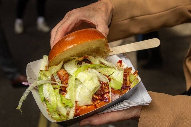 London Market Food Experience Tailored to Your Tastes - The guides: tailoring shows up in the details