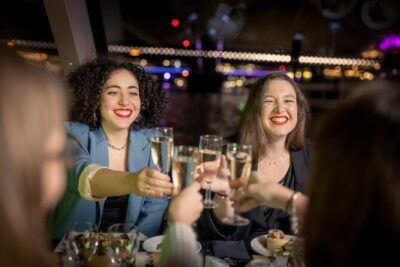 London New Year’s Eve Dinner Cruise