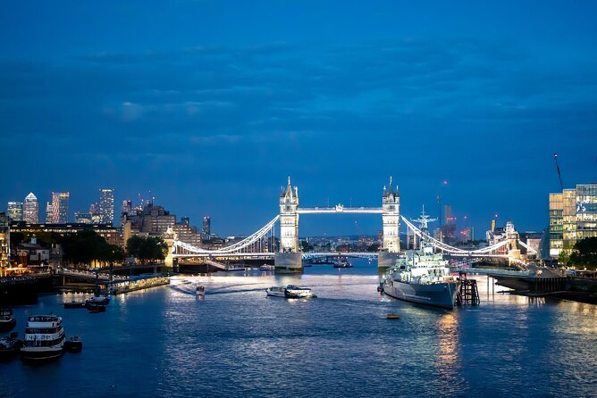 London Night Tour See the City Lights - Who This Tour Fits Best (And Who Might Feel Limited)