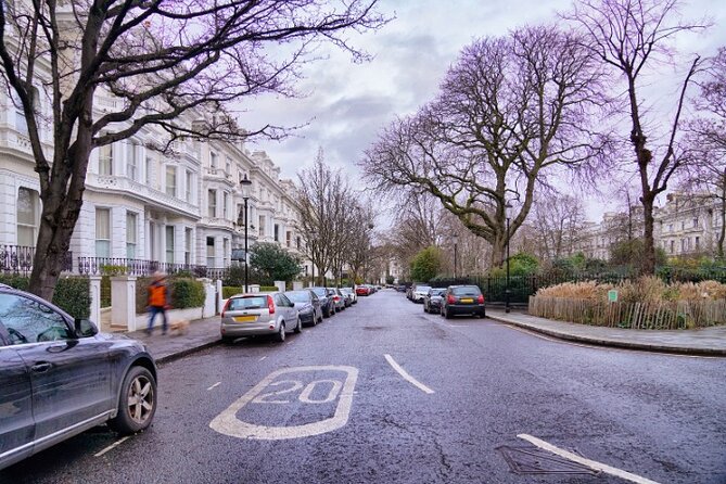London: Notting Hill Self-Guided Walking Tour with an APP - Pembridge Road: Victorian and Edwardian Building Details You Can See in Minutes
