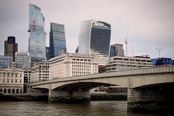 London Past & Present Backstreet Historical Tour - Tower Bridge and Tower of London views, then toward Brick Lane and Whitechapel