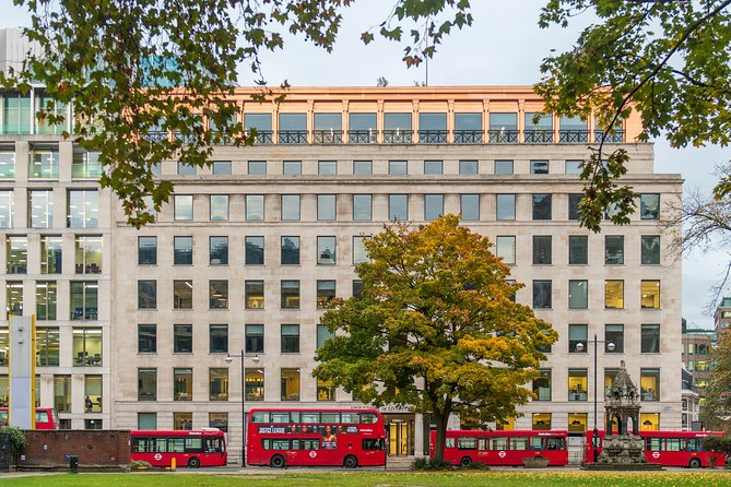London Photography Masterclass - Private Photography Lesson - Getting Ready for a 3-Hour Night Shoot Around London Icons