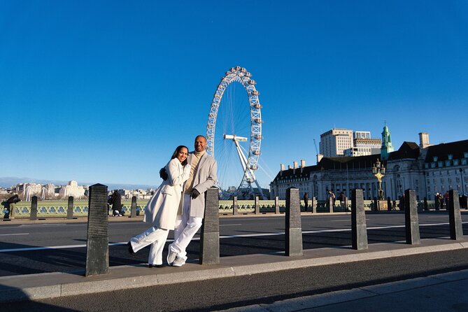 London: Private Landmarks with a Professional Photographer - London Eye: a skyline finish that feels like London
