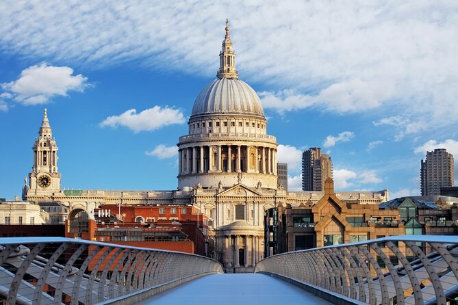 London Public Buses Audio Tour - The Real World Timing, Seat Choice, and Comfort