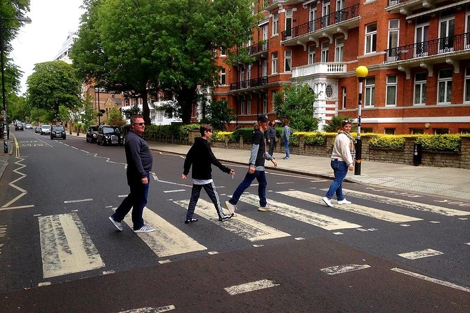 London Rock N Pop taxi Tour - The bigger rock-and-pop route: venues, discovery spots, and star places