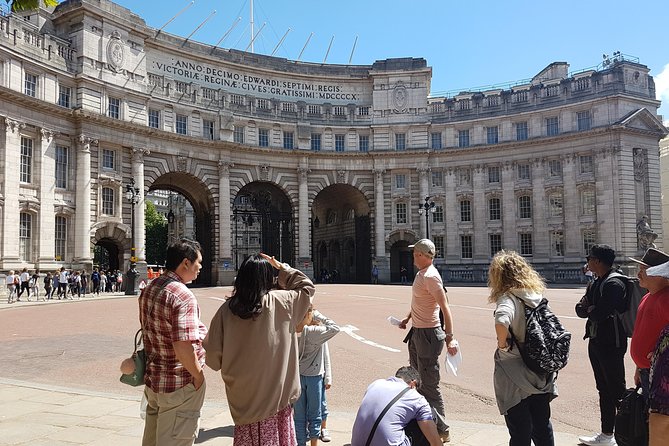 London's Amazing Palaces & Parliament : Private Tour - Westminster Abbey as the Main Anchor Stop