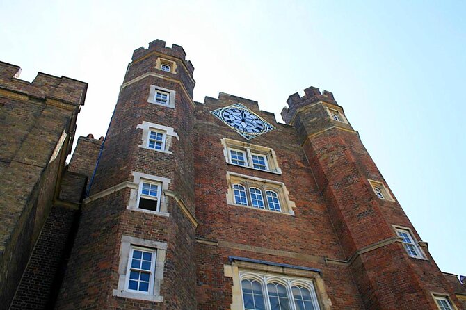 London’s Crown Secret: Self-Guided Royal Puzzle Quest - Key points before you go