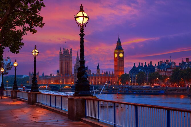 London Scavenger Hunt and Highlights Self-Guided Tour - Who this London puzzle walk is best for