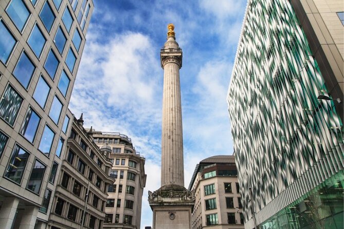 London Self Guided City Tour With an App - Shakespeare’s Globe and Tate Modern: theatre craft and repurposed power