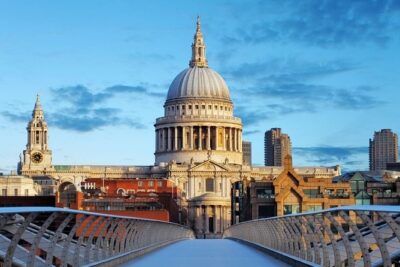 London Sightseeing Tour: Guard Change with Tower of London Option