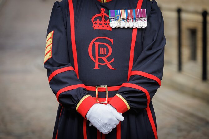 London Sightseeing Tour: Guard Change with Tower of London Option - River Thames cruise: views from the water (and why it’s worth it)