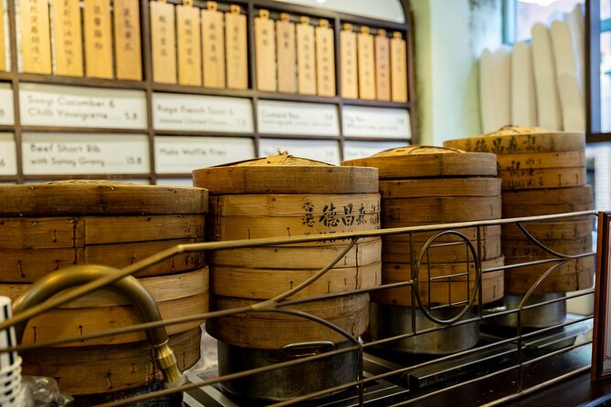 London: Soho & Chinatown Food Walking Tour with Tastings - Soho and Chinatown on foot: why this 3-hour format makes sense