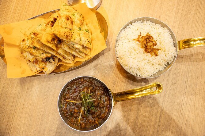 London: Soho & Chinatown Food Walking Tour with Tastings - What you get from the guide, beyond names and small talk