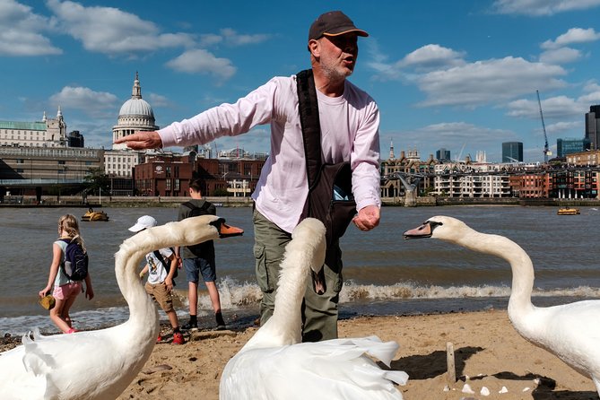 London Street Photo workshop - Tate Modern Area: Shooting a Modern Landmark City Feel