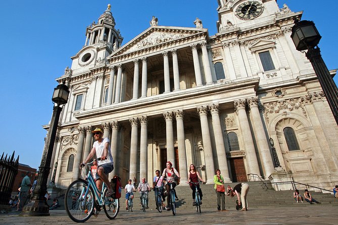 London Sunset Bike Tour - Meeting at Kennington Rd and Getting Ready for Night Riding