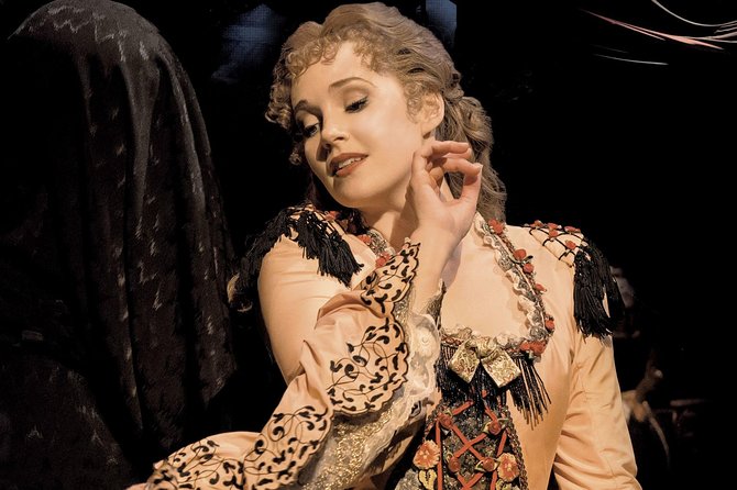 London Theatre: The Phantom of the Opera - Theatrical Effects and Content: Fun, But Not a Quiet Show